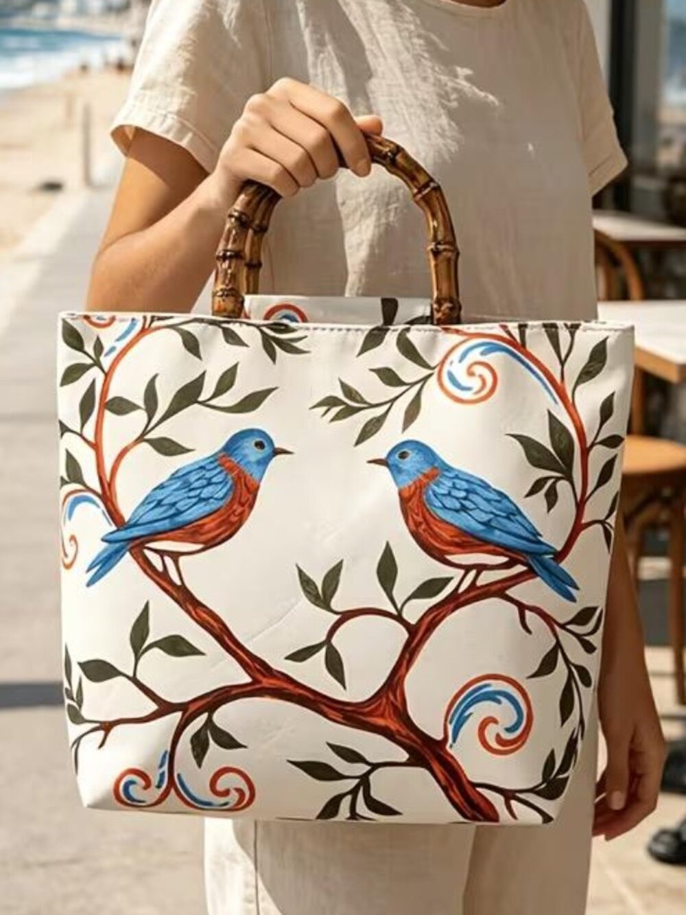 BIRDS IN THE TREES TOTE